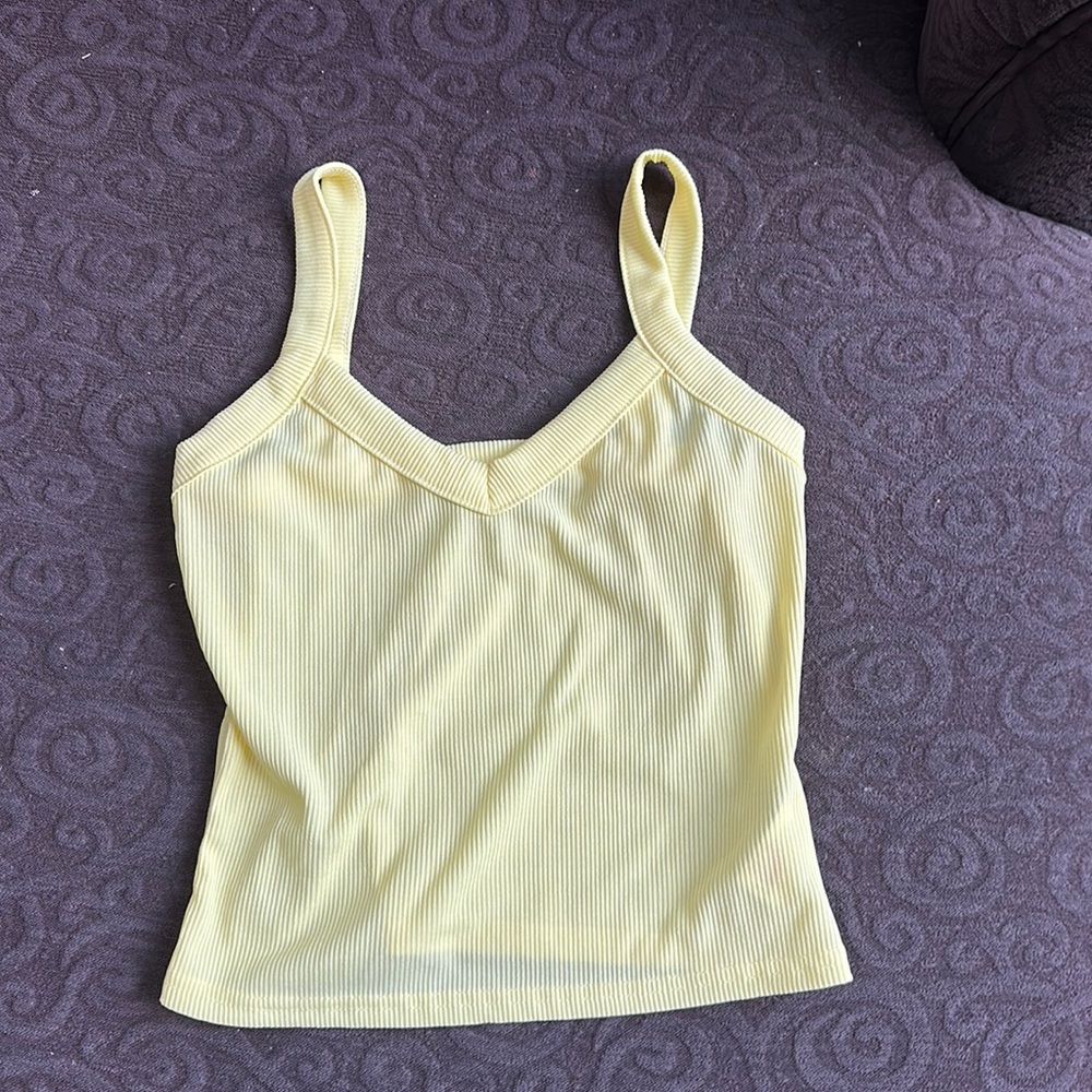 Women’s Boohoo yellow tank